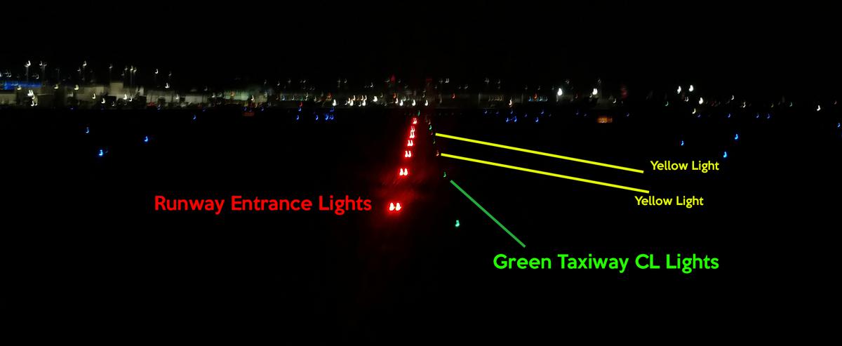 runway taxiway lights yellow