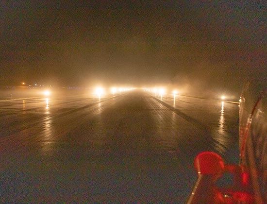 fog on runway